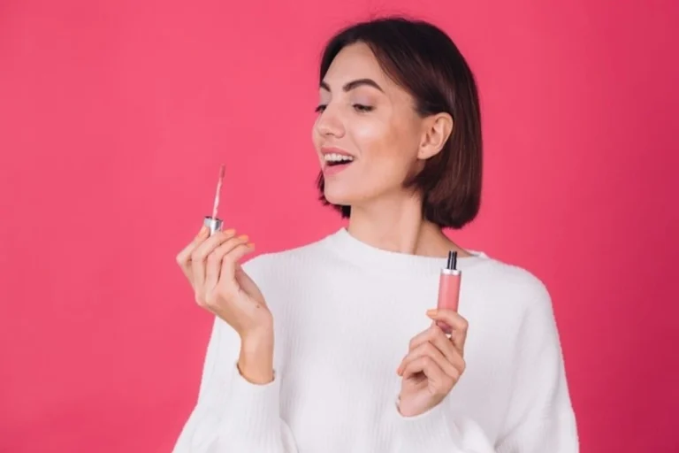 Ini 4 Cara Memilih Liptint untuk Bibir Kering agar Kembali Lembap dan Sehat!