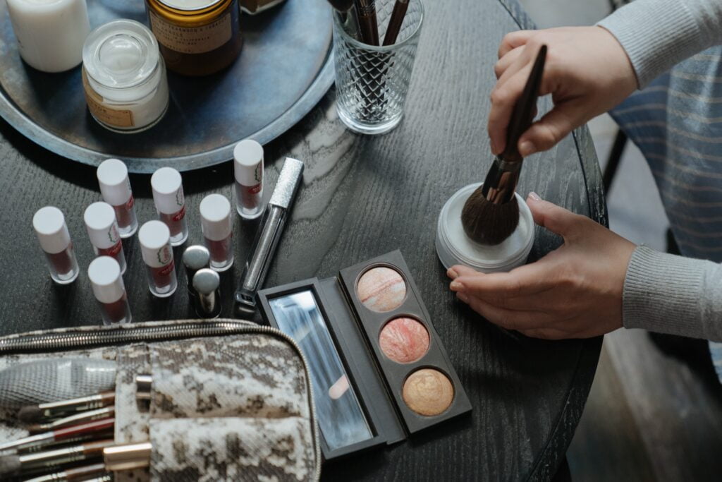 cara membersihkan brush makeup (3)