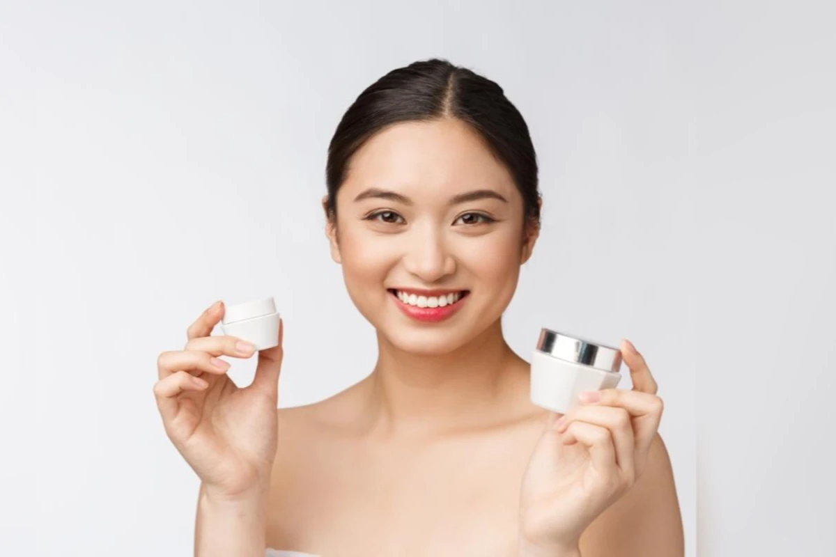 beda skincare brightening, lightening, dan whitening