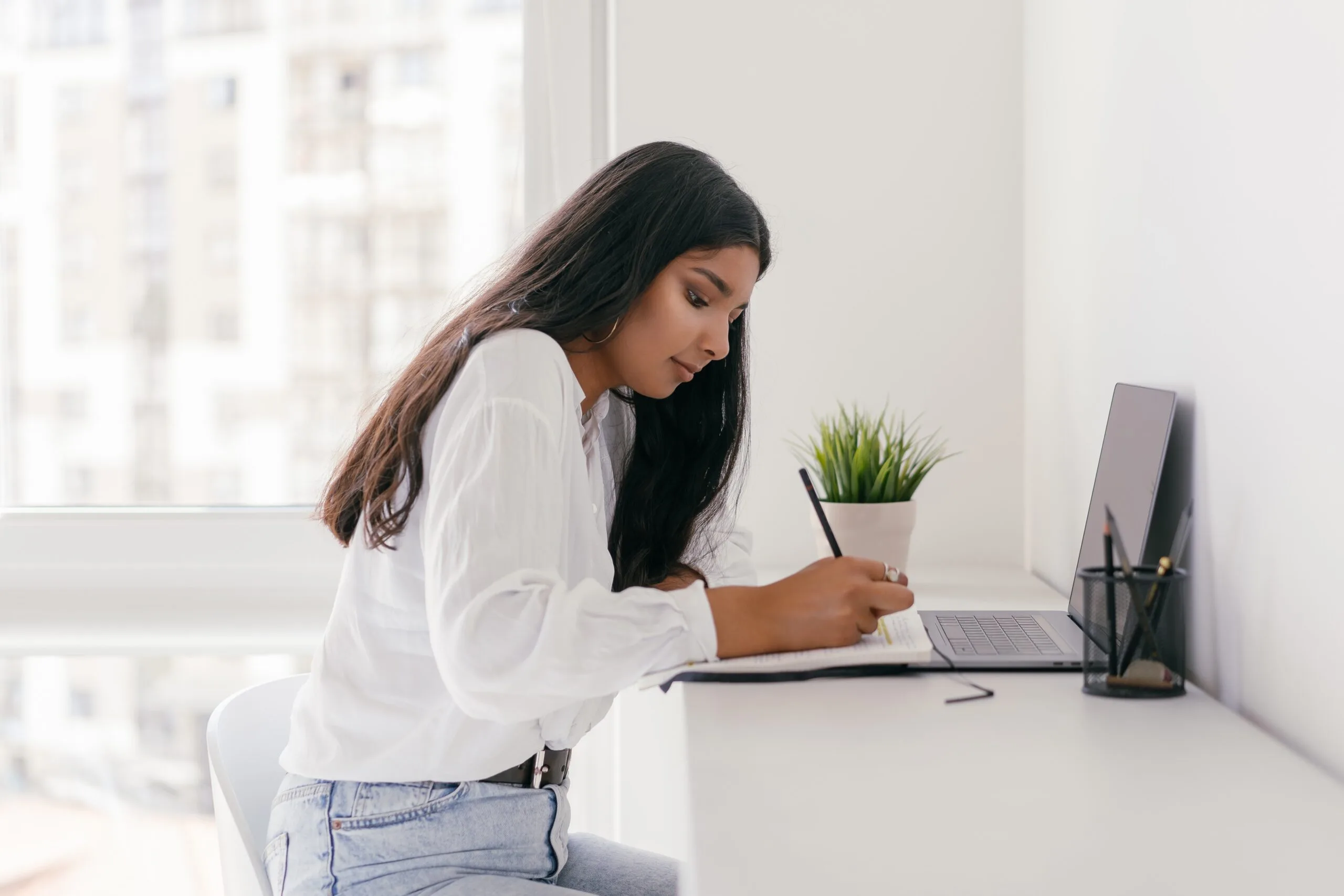 cara membuat copywriting untuk brand kosmetik