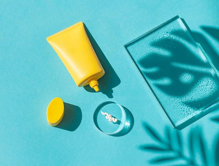 hybrid sunscreen adalah