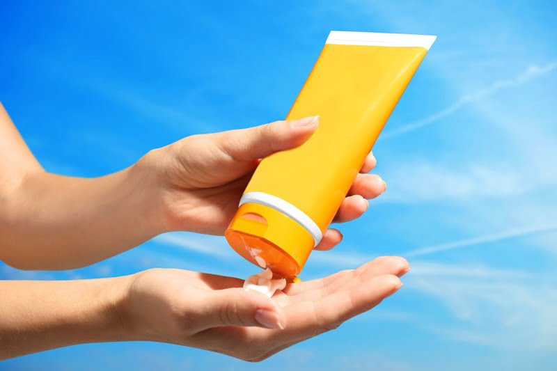 pentingnya maklon sunscreen