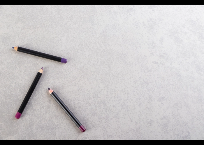 cara pakai lip liner 1