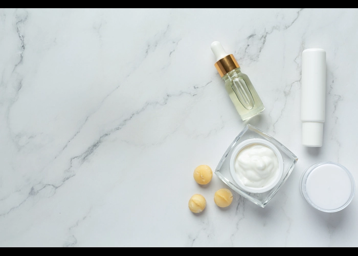 perbedaan eye serum dan eye cream 1