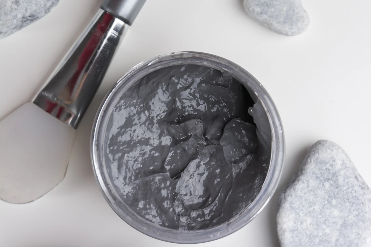 manfaat peeling gel charcoal