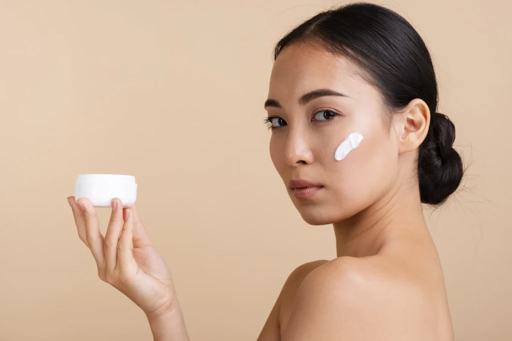 cara mengatasi white cast sunscreen
