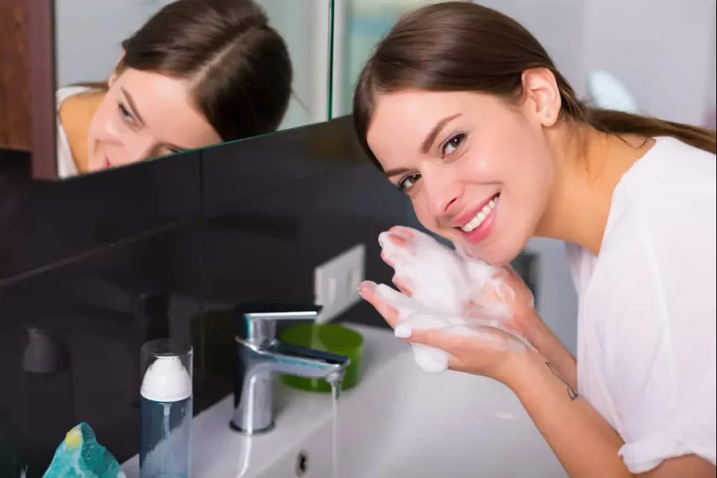 kandungan facial wash yang tidak boleh untuk kulit berjerawat