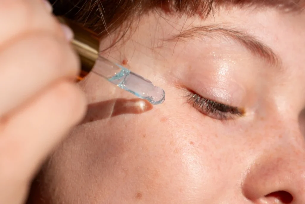 apakah niacinamide bisa menghilangkan flek hitam