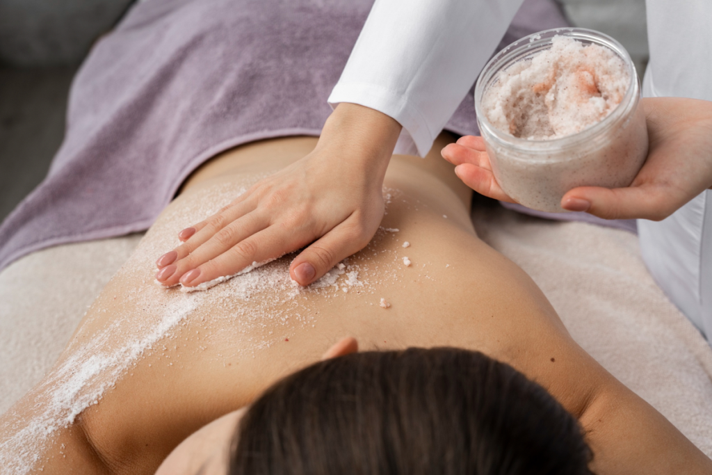 pakai body scrub berapa menit