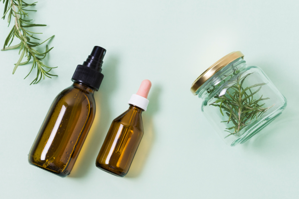 apakah tea tree oil bisa menghilangkan jerawat