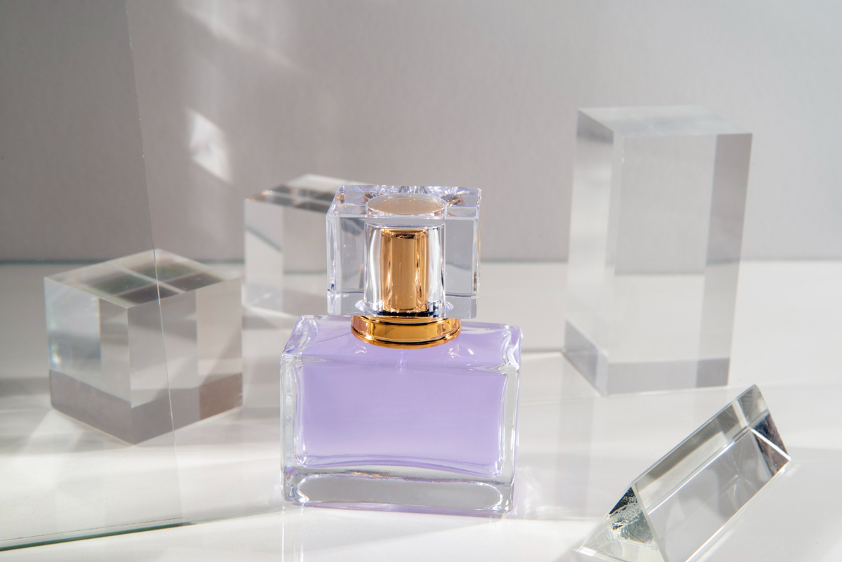 contoh deskripsi produk parfum