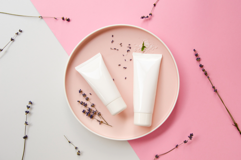 apakah azelaic acid bisa digabung dengan hyaluronic acid