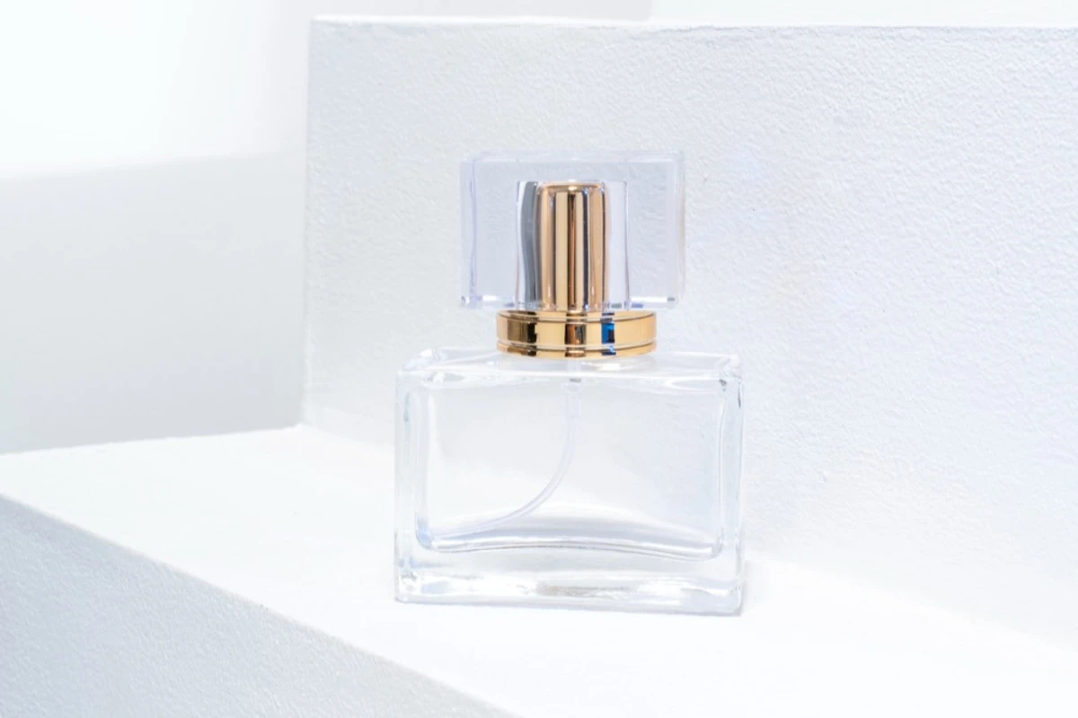 apakah parfum alkohol bisa dipakai sholat