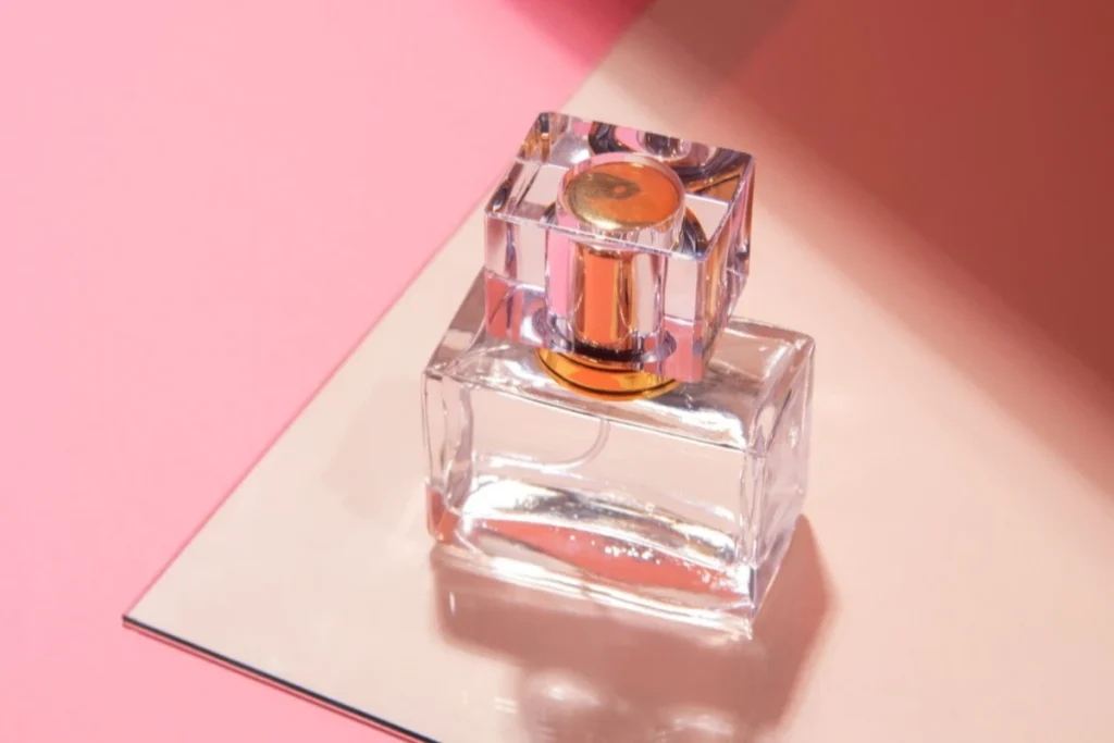 strategi pemasaran parfum