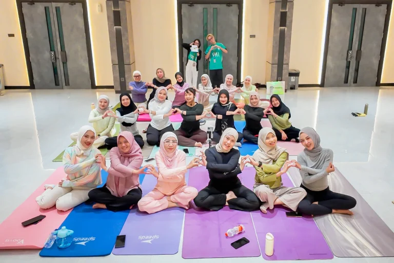 Stretch, Sip, & Glow Hadirkan Beauty Factory Experience 