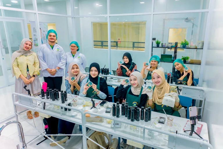 DIY Beauty Lab Vol 13: Bekal untuk Mulai Bisnis Body Scrub Sendiri 