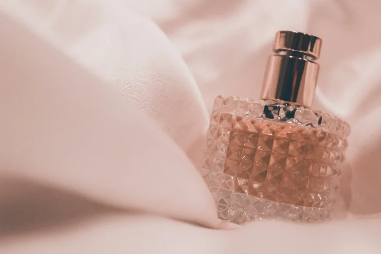 Jasa Maklon Parfum Wonosobo: Aroma Bisa Kustom & Sesuai Tren