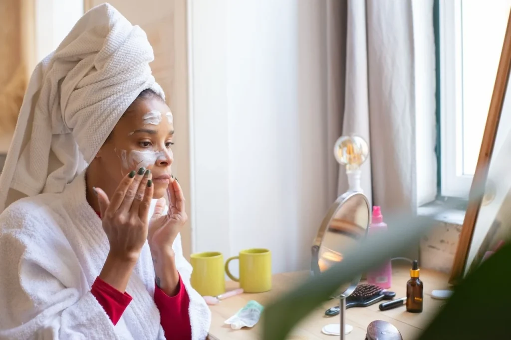 apakah moisturizer boleh dipakai di area mata