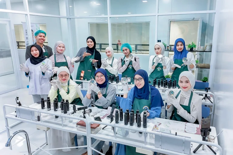 DIY Beauty Lab Vol. 21 Buka Wawasan Pengembangan Produk Body Care 
