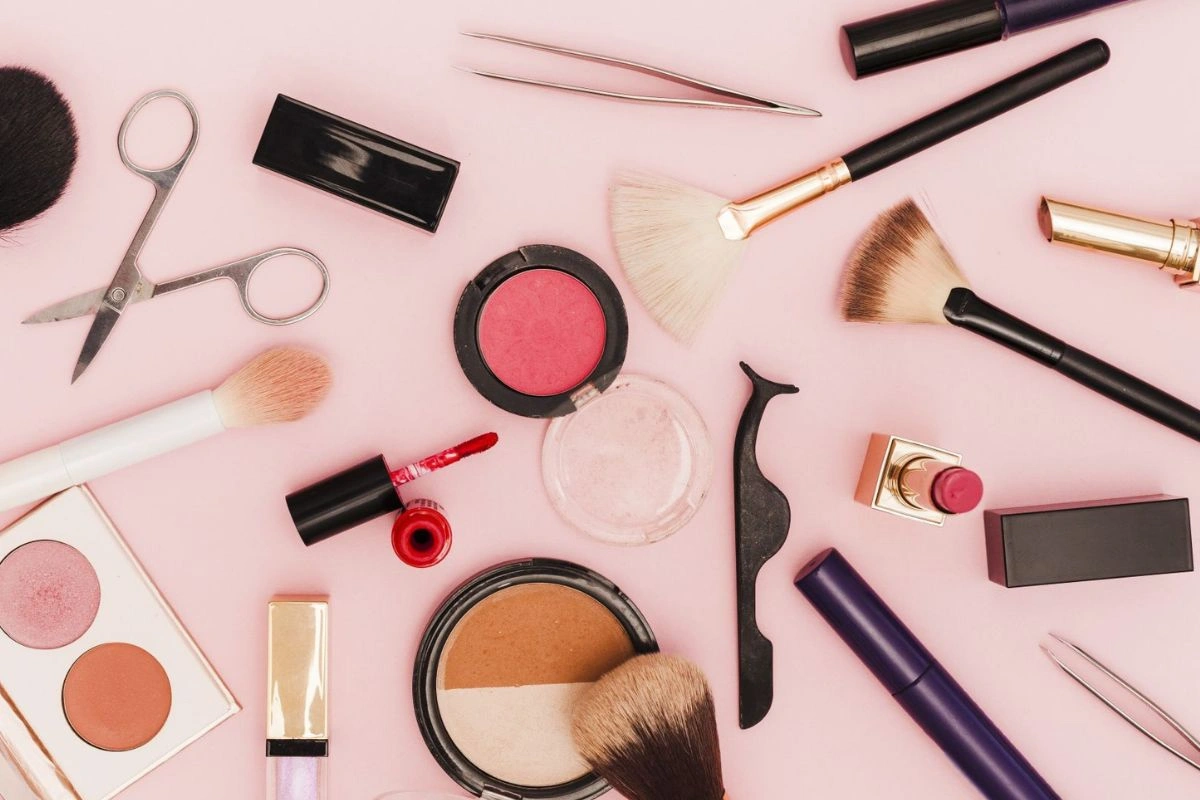 Jasa Maklon Kosmetik untuk Klinik Kecantikan