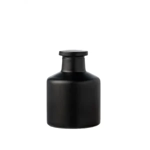 BLACK TINTED GLASS BOTTLE (REED DIFFUSER)